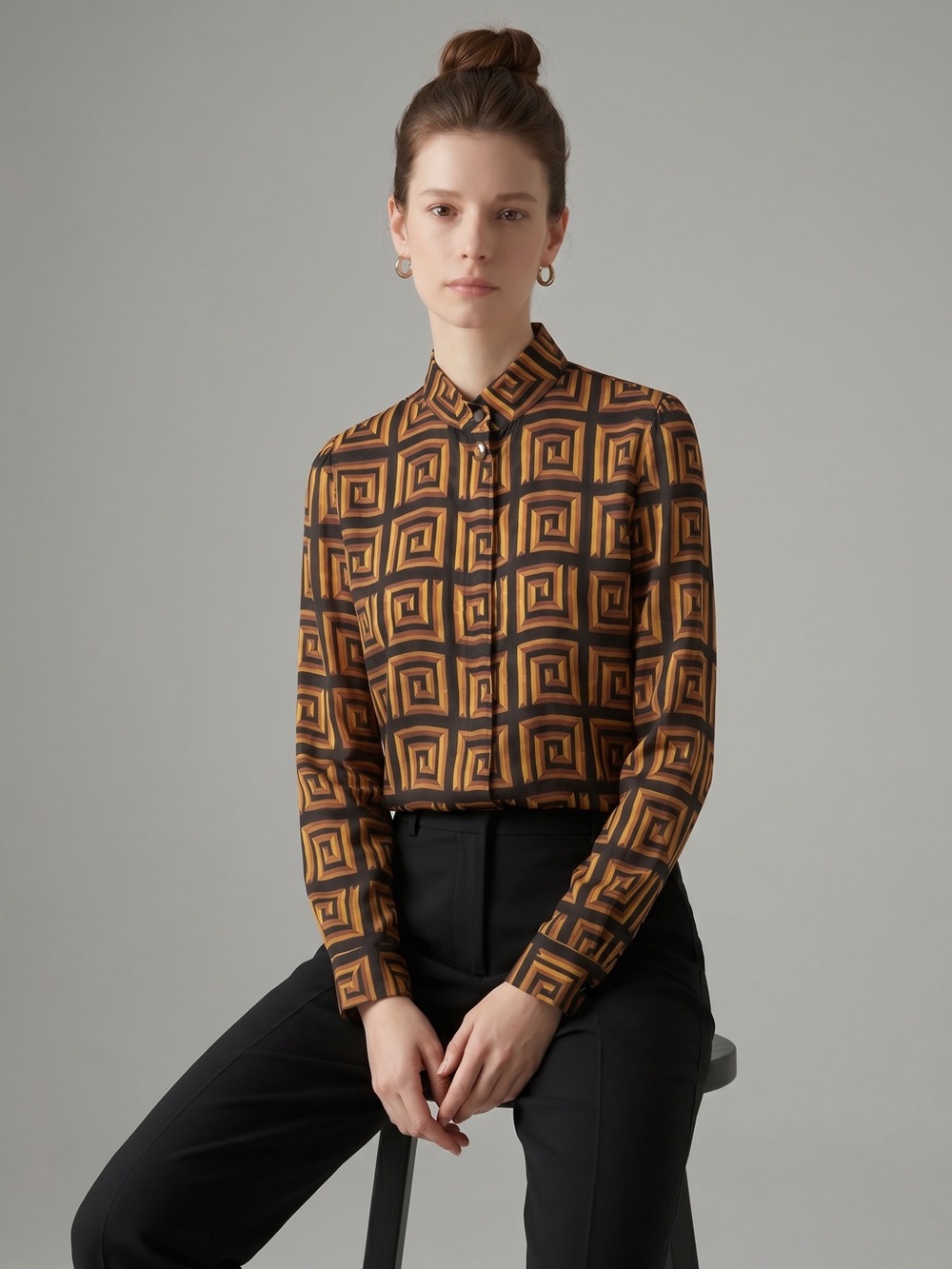 Vintage 80s Maggy London Geometric Maze Print Button-Up Blouse 100# Silk. Luxe 8
